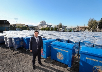 Buca’ya 2500 adet yeni çöp konteyneri