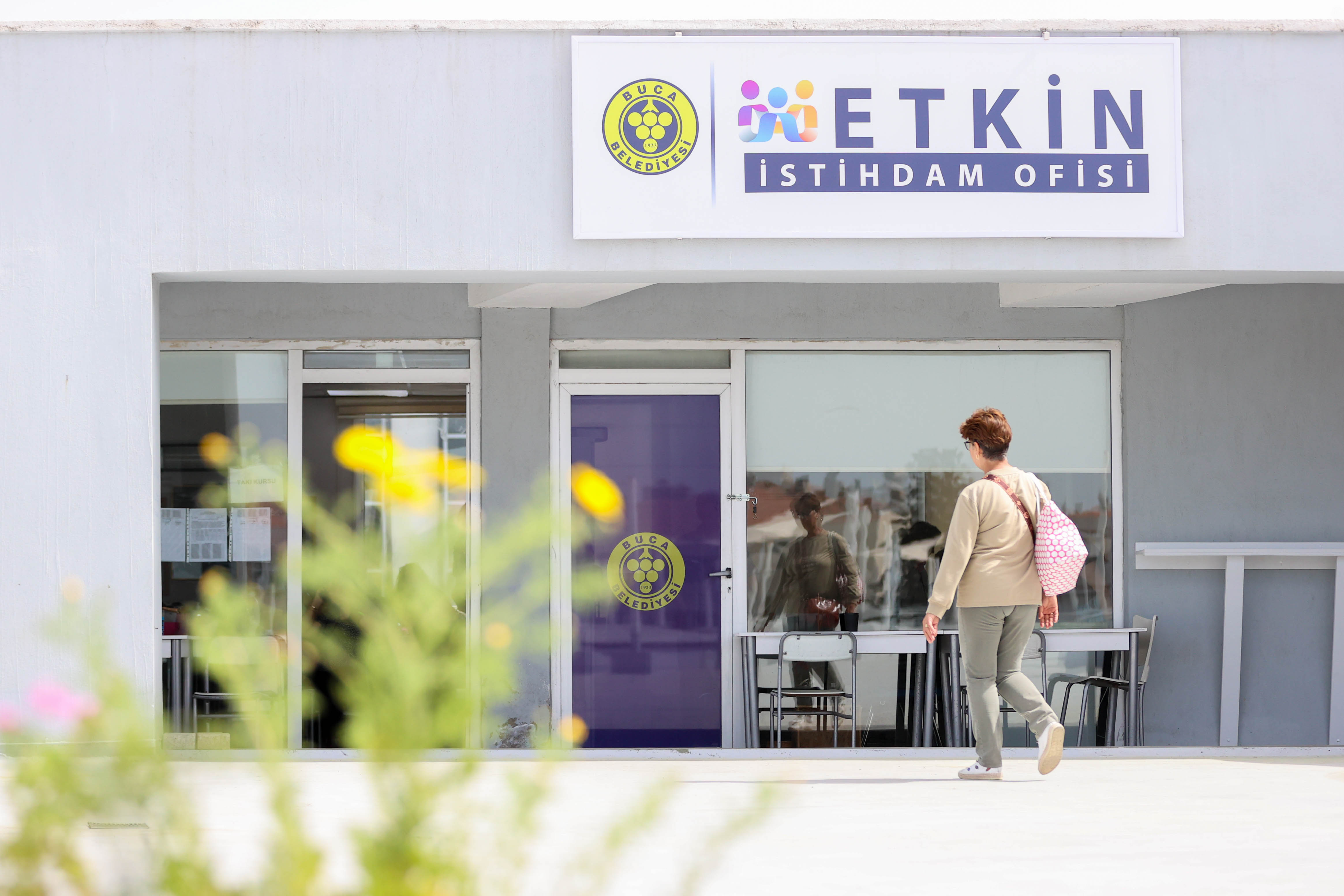 Buca’da Sevindiren İstihdam Rakamları