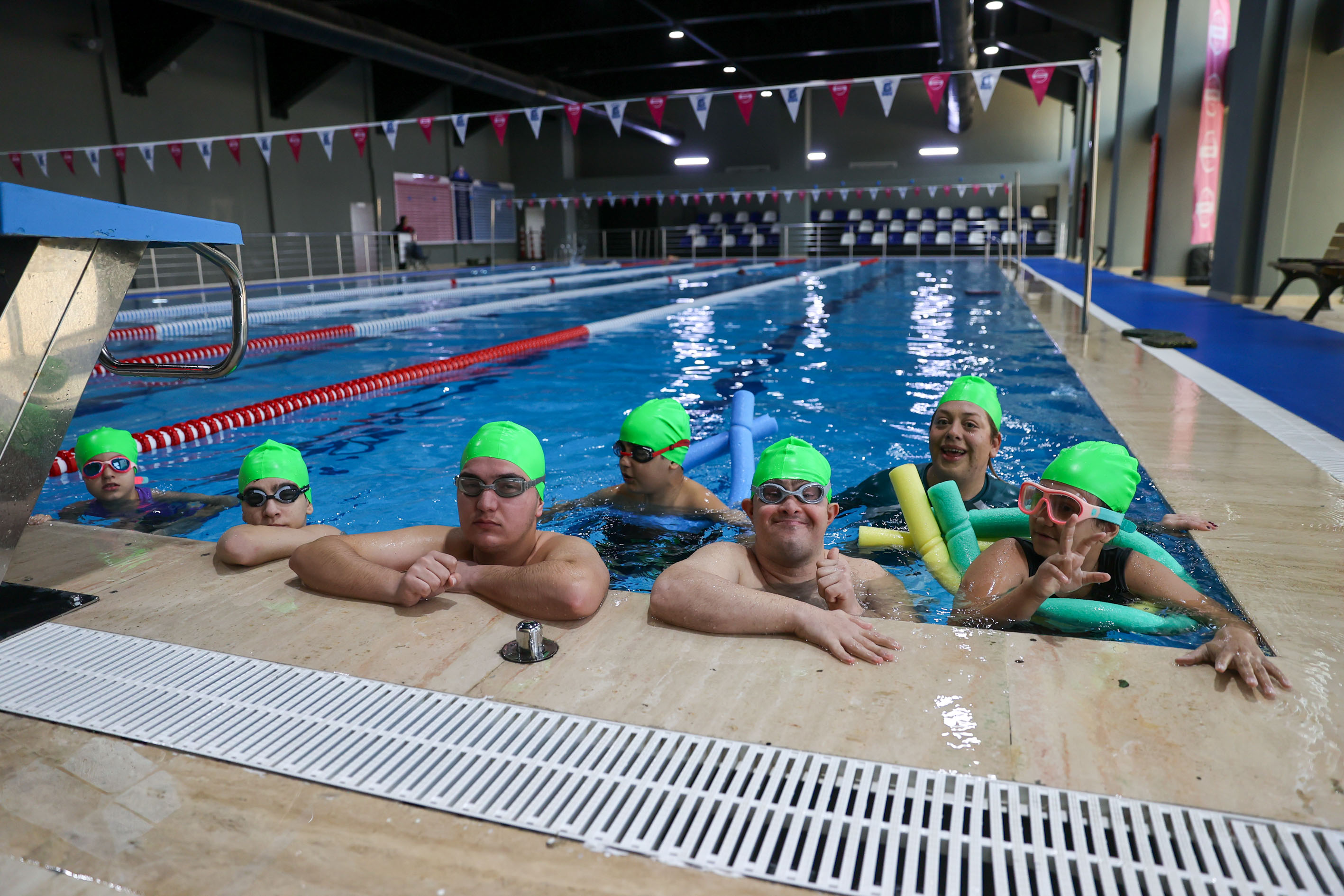 Buca’da Engel Tanımayan Kulaçlar