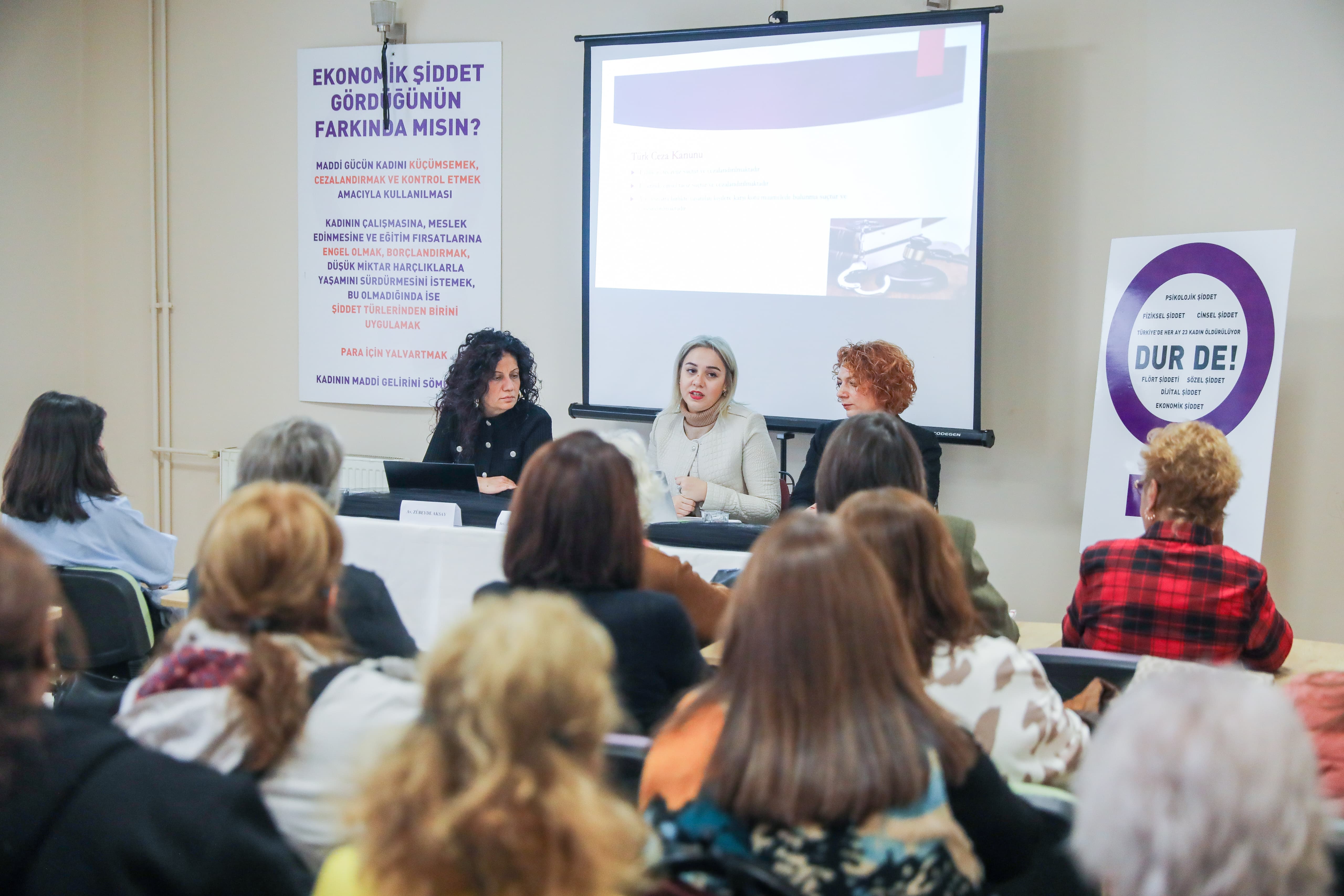 Buca’da “Kadına Yönelik Şiddet ve Toplumsal Cinsiyet” Paneli