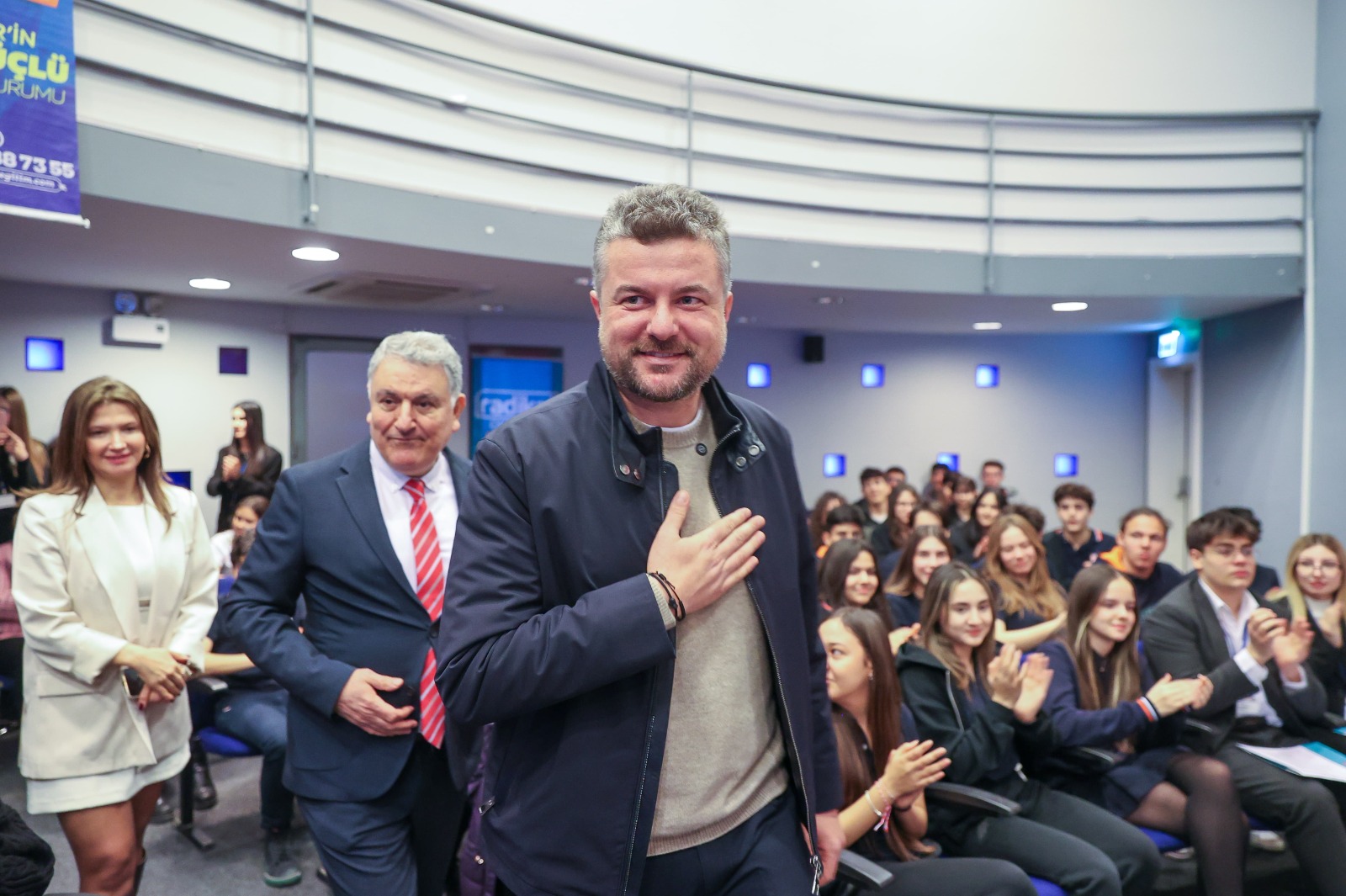 Başkan Görkem Duman’dan Gençlere Tavsiye