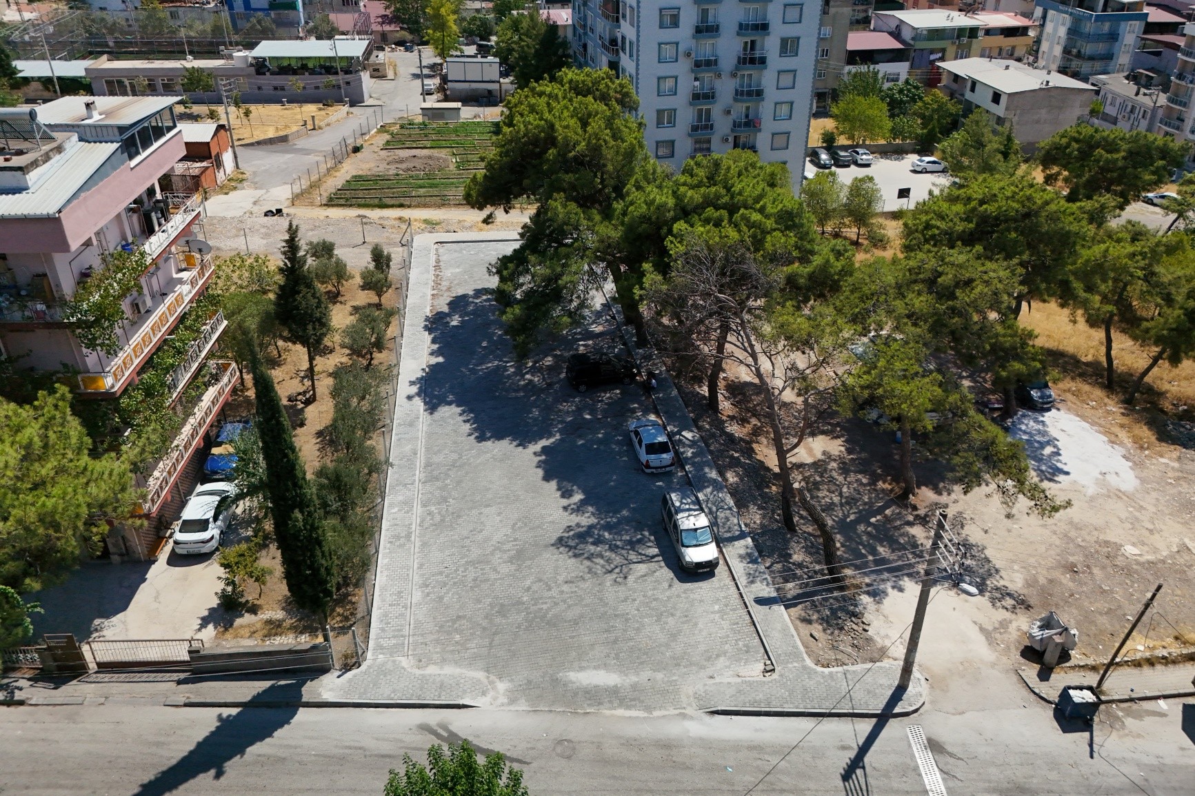 Mustafa Kemal Mahallesi 686 Sokak Otopark İmalat Çalışması